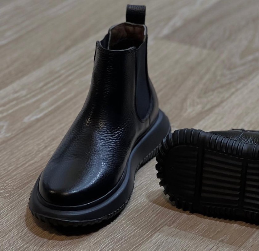 Siyah Erkek Sokak Stili Bot - Görsel 3