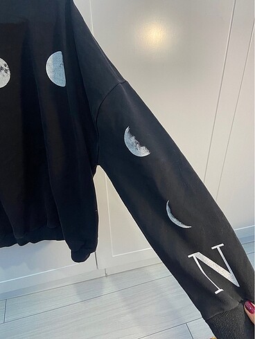 m Beden sweatshirt