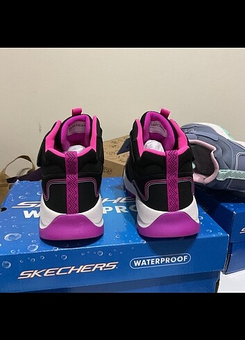 36 Beden siyah Renk 36 numara skechers Outdoor bot