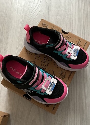 Skechers 25 numara skechers