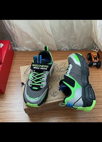 35 Beden Skechers 35 numara