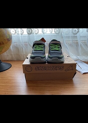 Skechers 36 numara