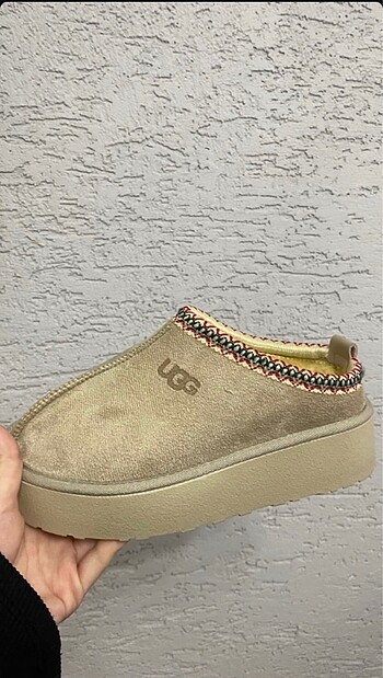 UGG TERLİK