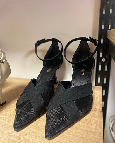 Topuklu stiletto