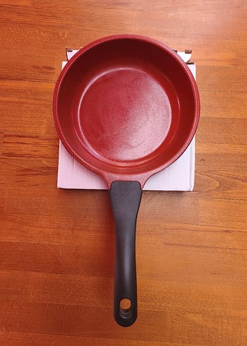 Beden Red Diamond 20 cm Kırmızı Tava
