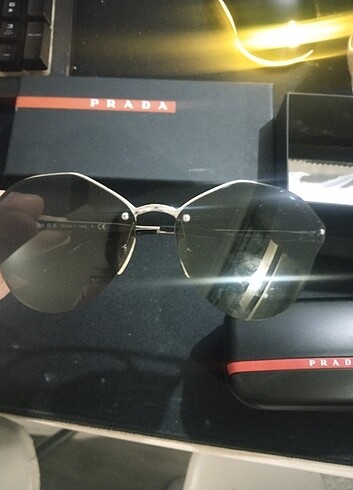 Prada Orjinal PRADA kutusuyla sıfır