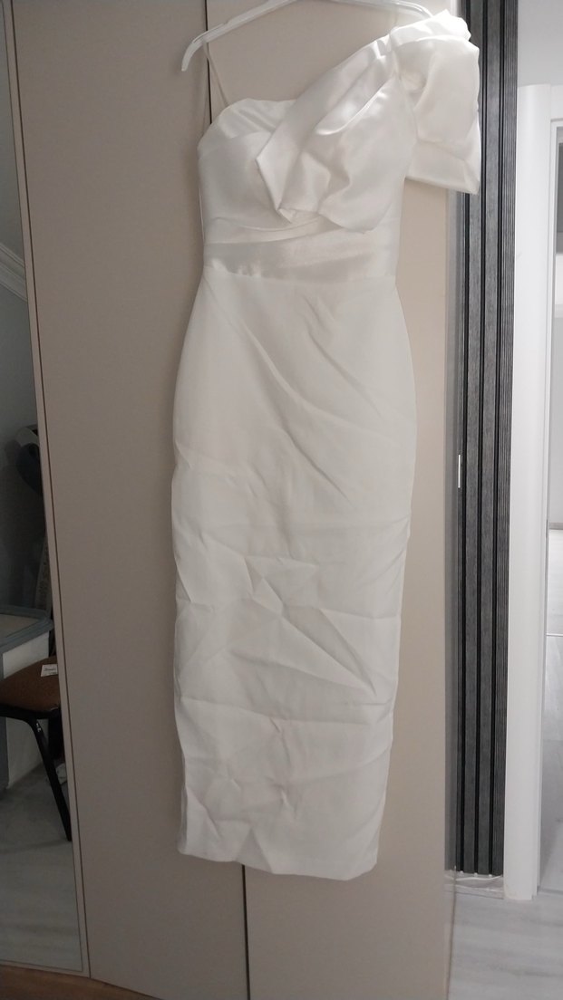 Beyaz Straplez Drapeli Uzun Abiye Elbise - Görsel 2