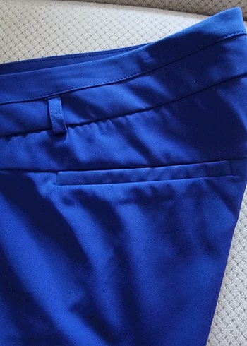 xl Beden mavi Renk Düğmeli Parlak Mavi Midi Kadın Kumaş Pantolon
