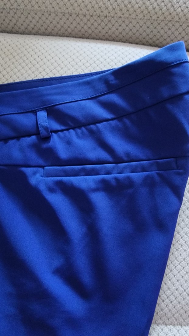 Düğmeli Parlak Mavi Midi Kadın Kumaş Pantolon - Görsel 4