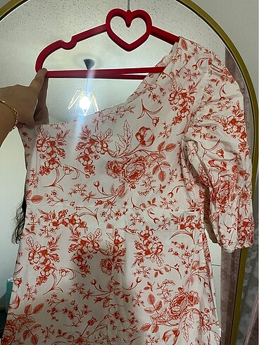 LC Waikiki Turuncu çiçek desenli uzun fırfırlı elbise