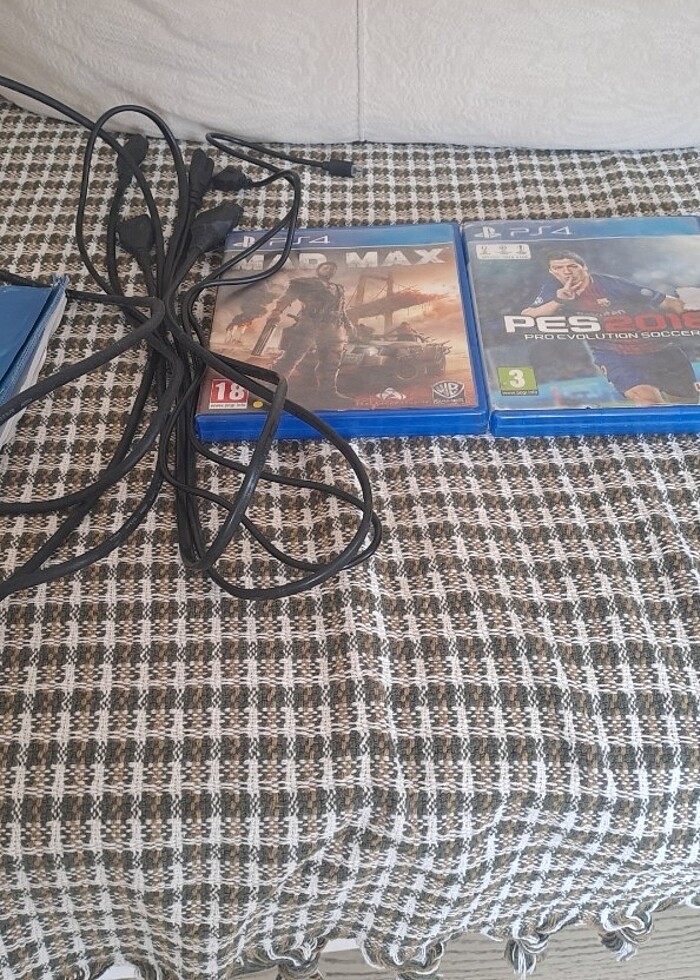 Ps 4  konsolosu - Görsel 4