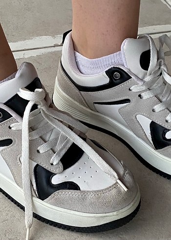 Marjin Gri Beyaz Bagcikli Sneaker