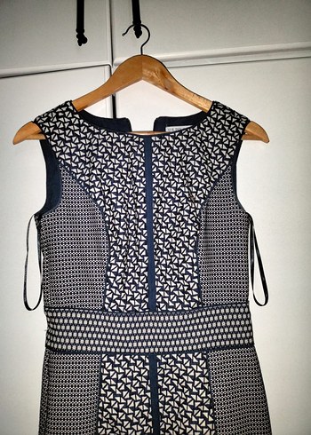 Gri Desenli Kemerli Midi Kalem Elbise - Görsel 4