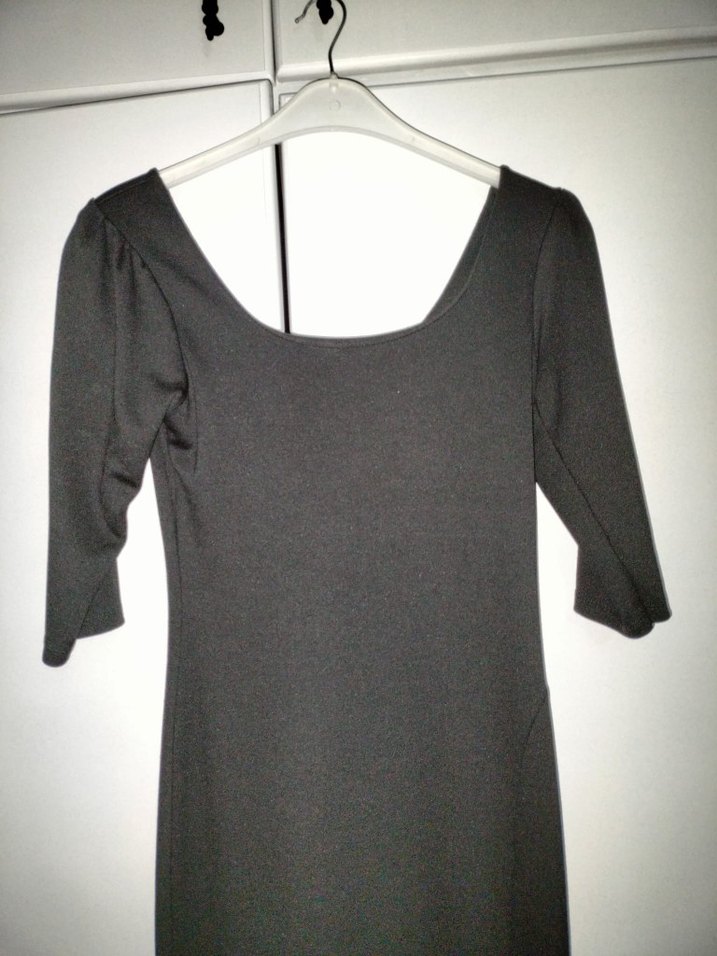 V Yakalı Siyah Midi Kadın Elbise - Görsel 2