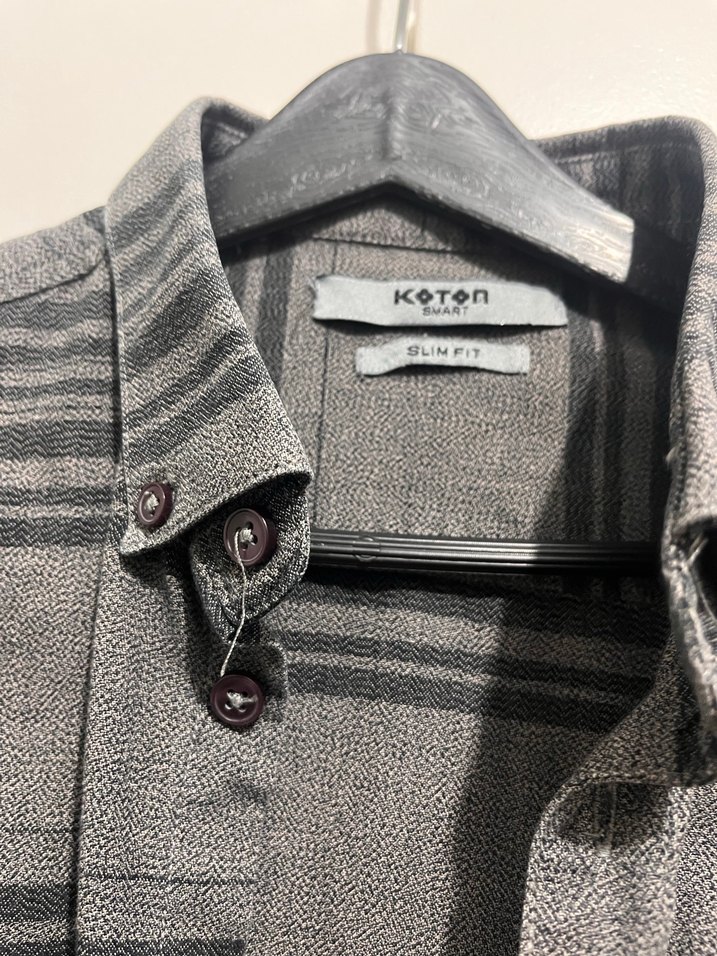 Gri Çizgili Düğmeli Erkek Gömlek - Görsel 3