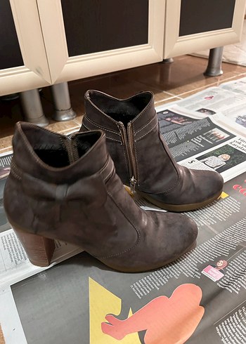 Kadın kısa topuklu bot - Görsel 5