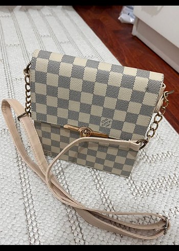 Klasik Beyaz Kareli Deri Kadın Çanta - Görsel 2