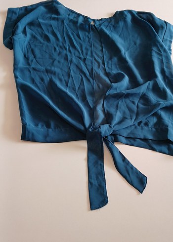 Mavi yuvarlak yakalı şifon arkası 2 parçalı bağcıklı bluz - Görsel 2