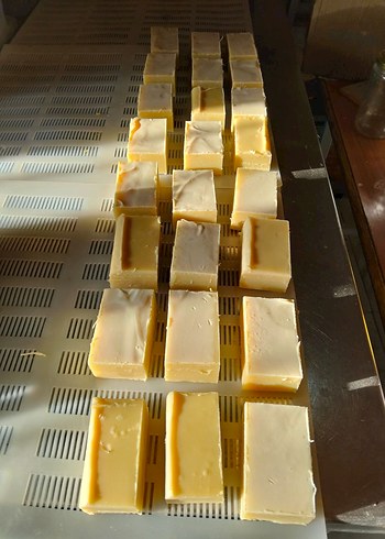 Doğal El Yapımı Sabun Tanesi 150 tl - Görsel 2