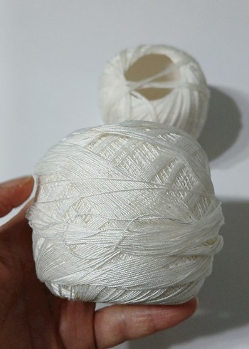 Beyaz El İşi İpliği Topları 60 numara parlak ip 2 si 200tl - Görsel 4