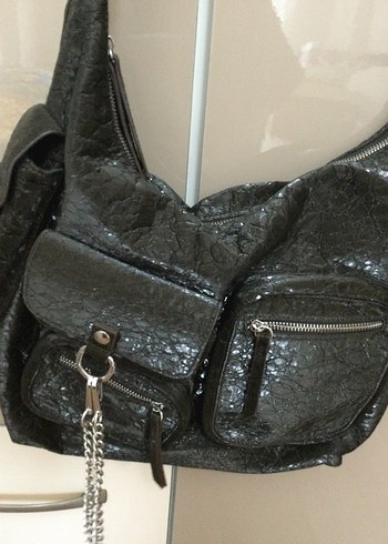 Koyu Deri Yılan Desenli Tokalı Kadın Çanta - Görsel 2