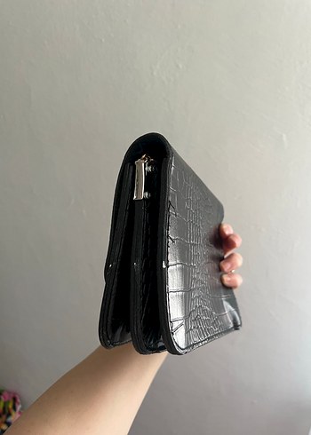  Beden siyah Renk Siyah Yılan Desenli Zincir Detaylı Deri Çanta
