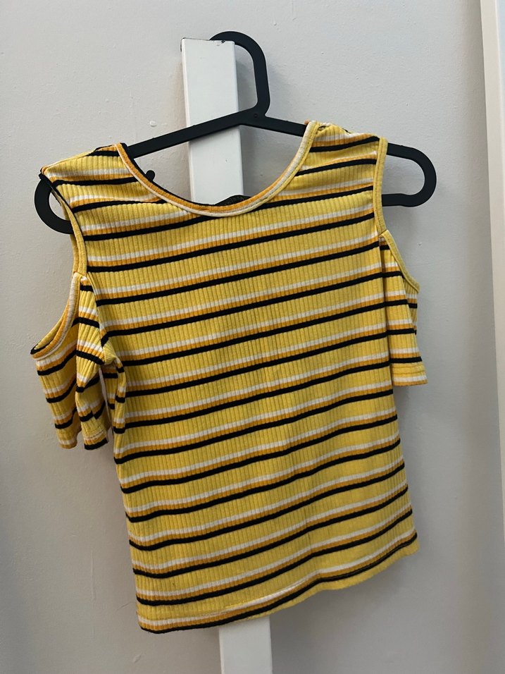 Sarı Çizgili Kız Çocuk Fırfırlı Tişört - Görsel 3