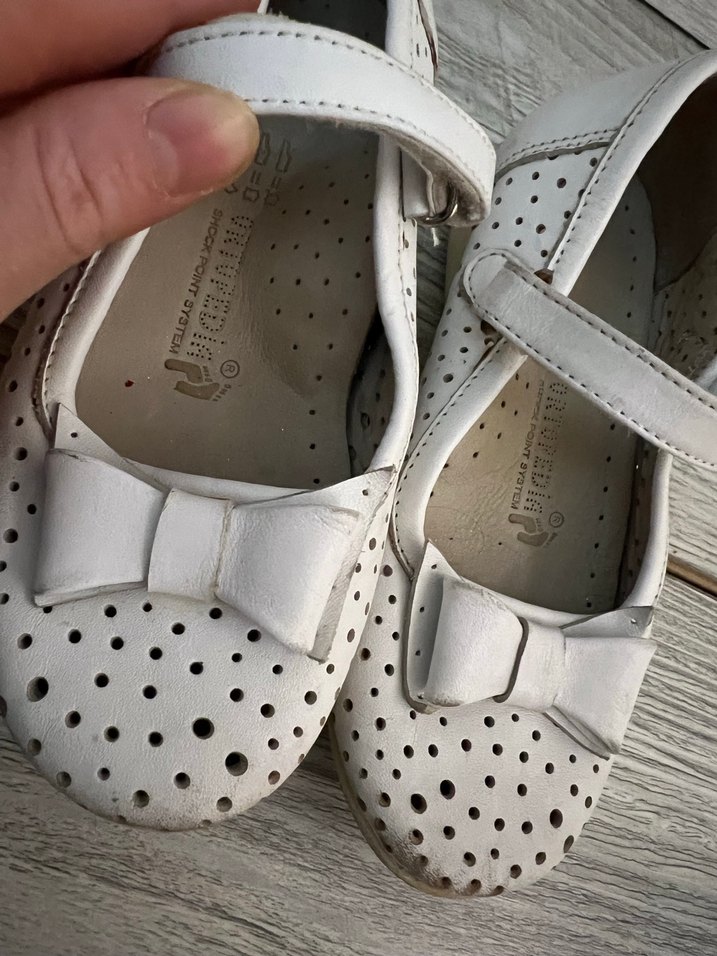 Kız Çocuk Beyaz Tokalı Bale Ayakkabısı - Görsel 2