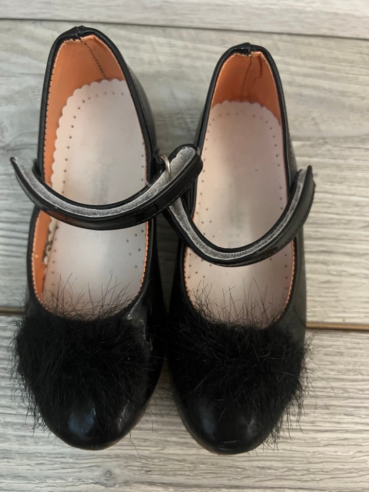 Kız Çocuk Siyah Tüylü Babet Ayakkabı - Görsel 3