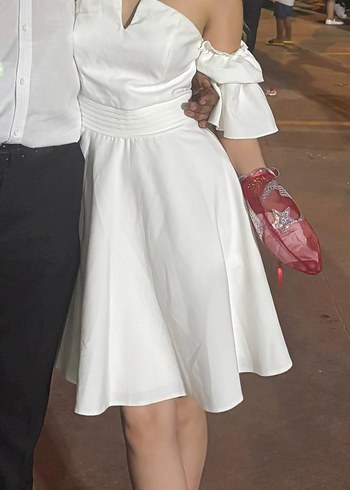 !!SATILDI!!
Beyaz Elbise Mini Gelinlik After Bride Mezuniye - Görsel 3