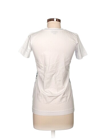 m Beden Just Cavalli T-shirt %70 İndirimli.