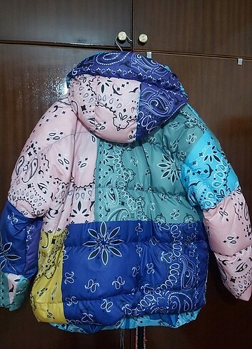 Diğer Renkli oversize mont, s beden ama m ve l beden uyumlu 