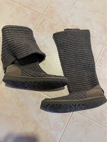 37 Beden gri Renk Ugg orijinal
