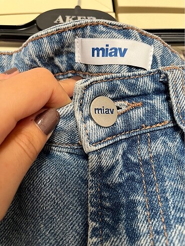 27 Beden mavi Renk Mavi Jean