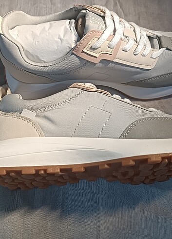 39 Beden gri Renk Pull & Bear Sıfır Sneaker