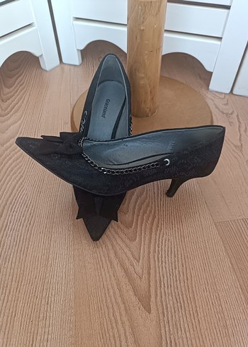 Deichmann Kadın Siyah İnce Topuklu Ayakkabı