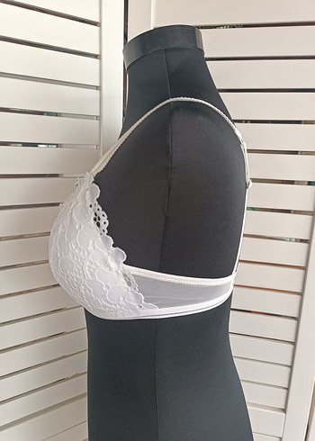40 Beden H&M Beyaz Kadın Sütyen