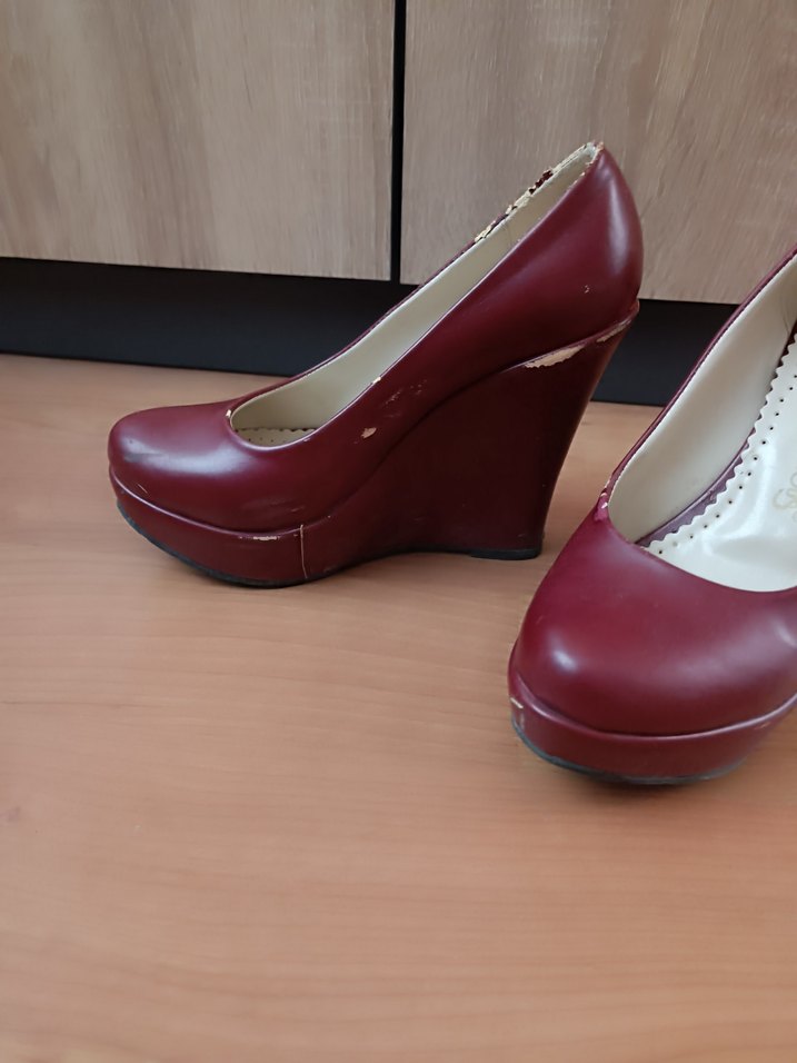 Bordo Dolgu Topuklu Klasik Kadın Ayakkabı - Görsel 2