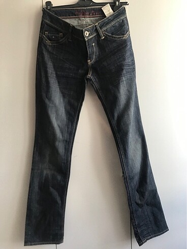 Tommy Hilfiger Tommy pantolon