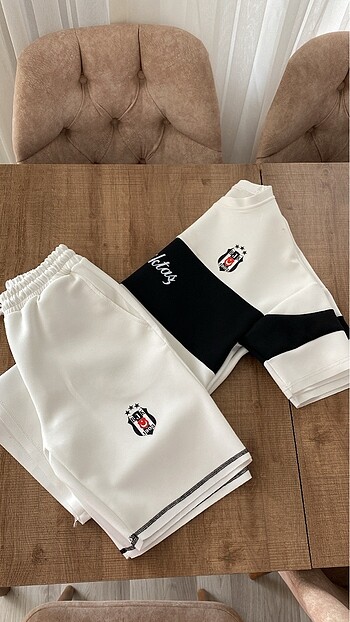 Beşiktaş kartal 1903 tişört şort