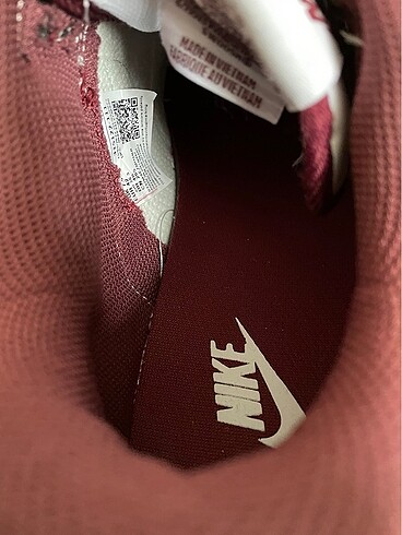 42 Beden bordo Renk Nike dunk low ithal orijinal 1 kez giyildi