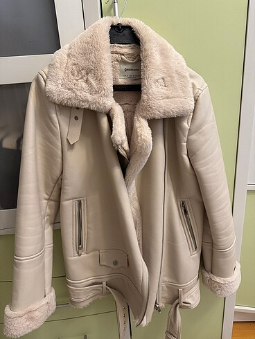 Stradivarius suni deri içi kürklü biker