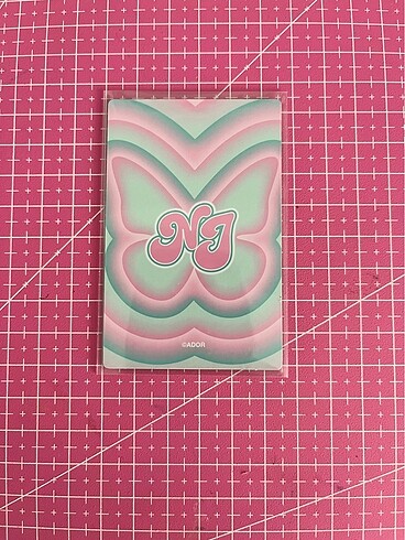 Hanni photocard