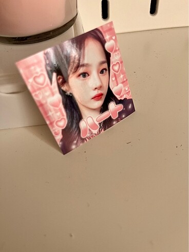  Beden Minji Mail sticker