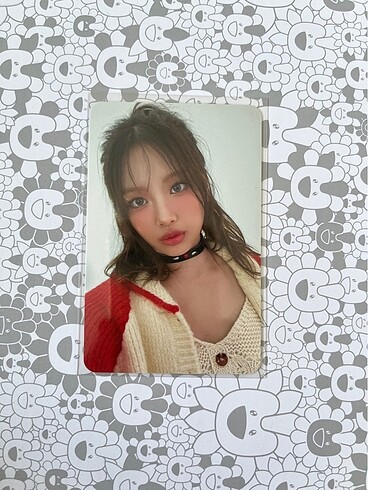 Hyein photocard
