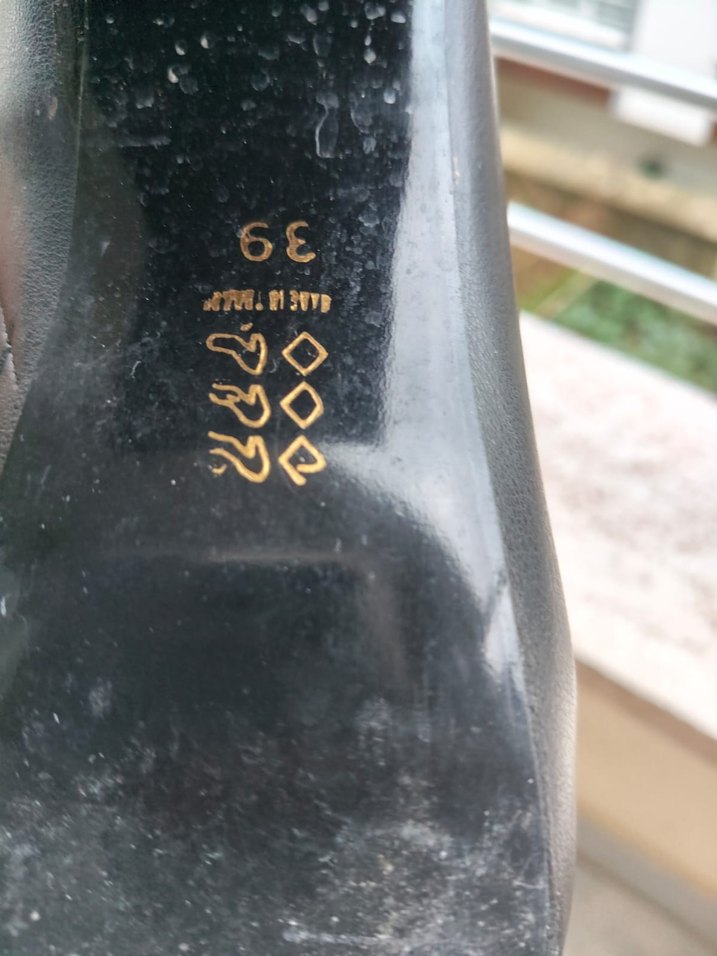 Siyah Deri Kadın Topuklu Bot - Görsel 3