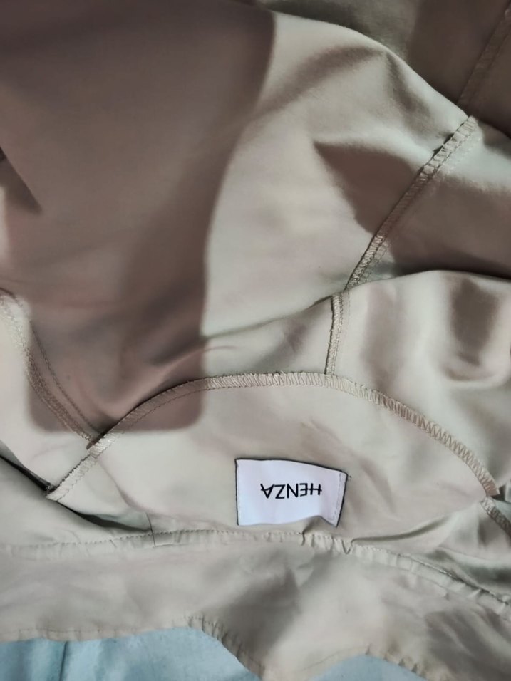 Bej Uzun Keten Trençkot - Görsel 4