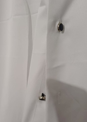 Düğmeli Beyaz Erkek Gömlek - Görsel 4