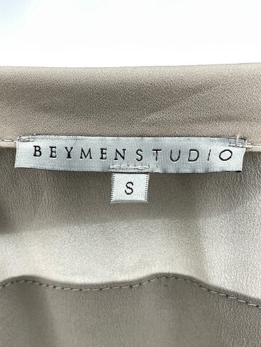 s Beden çeşitli Renk Beymen Studio Gömlek %70 İndirimli.