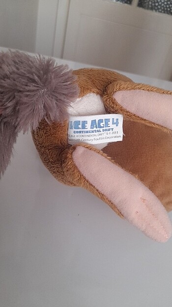 Beden Renk Ice Age (Buz Devri) Scrat Peluş Figür